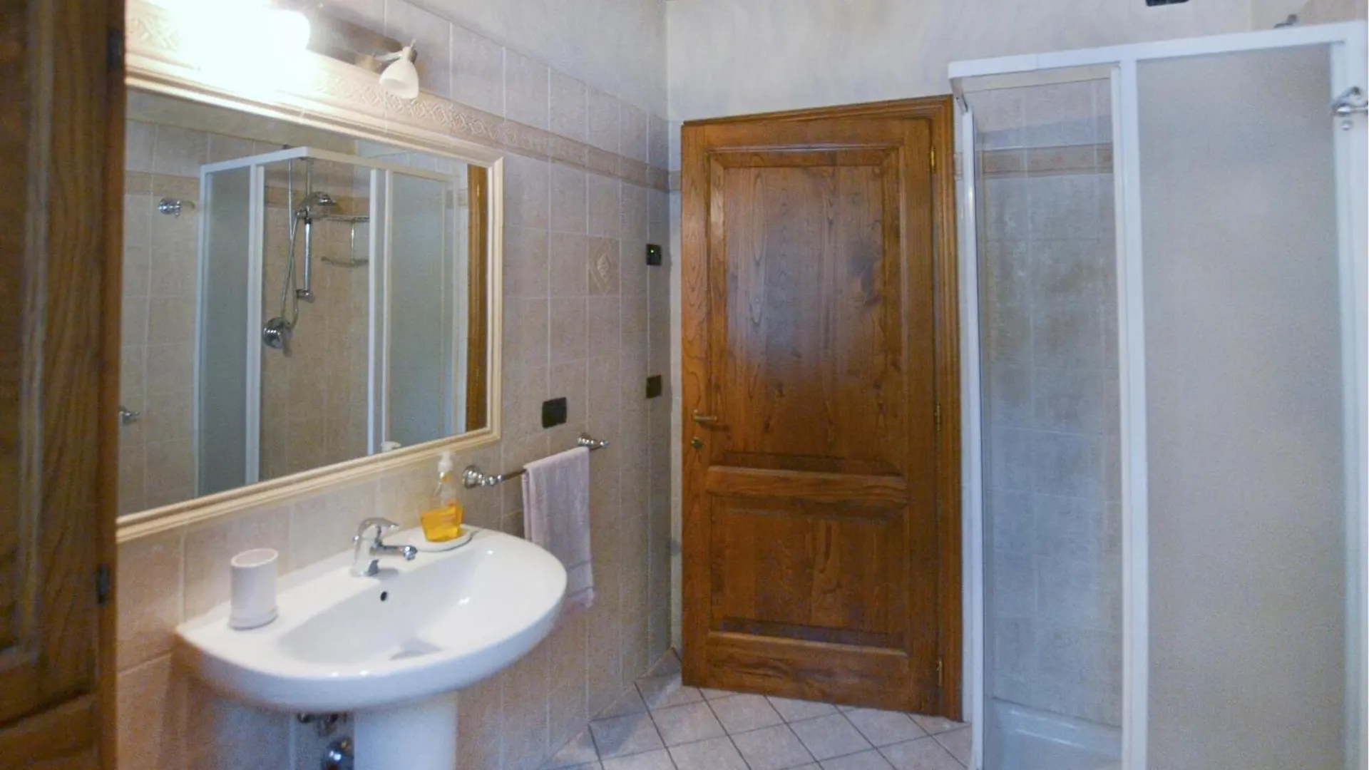 Beautiful Home In Castiglion Fiorentino With Wifi